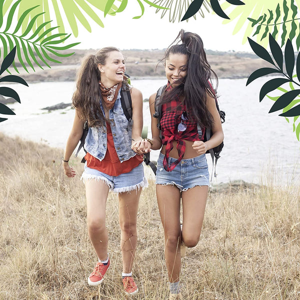 St. Ives Blackhead Clearing Face Scrub Clears Blackheads & Unclogs Pores Green Tea & Bamboo With Oil-Free Salicylic Acid Acne Medication, Made with 100% Natural Exfoliants 6 oz