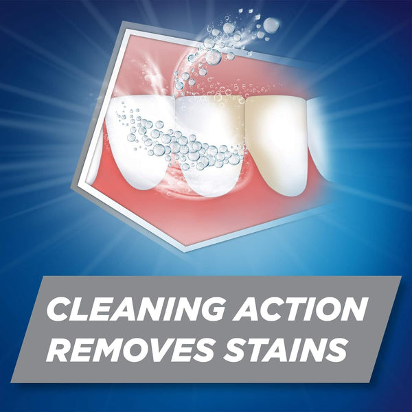 Aquafresh Extreme Clean, Whitening Action, Fluoride Toothpaste for Cavity Protection